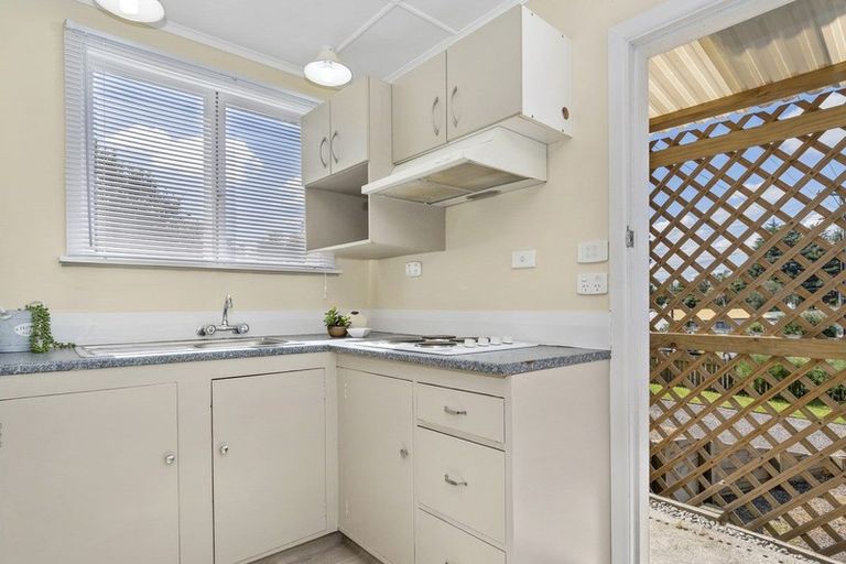 Photo of property in 21 Roys Road, Parkvale, Tauranga, 3112