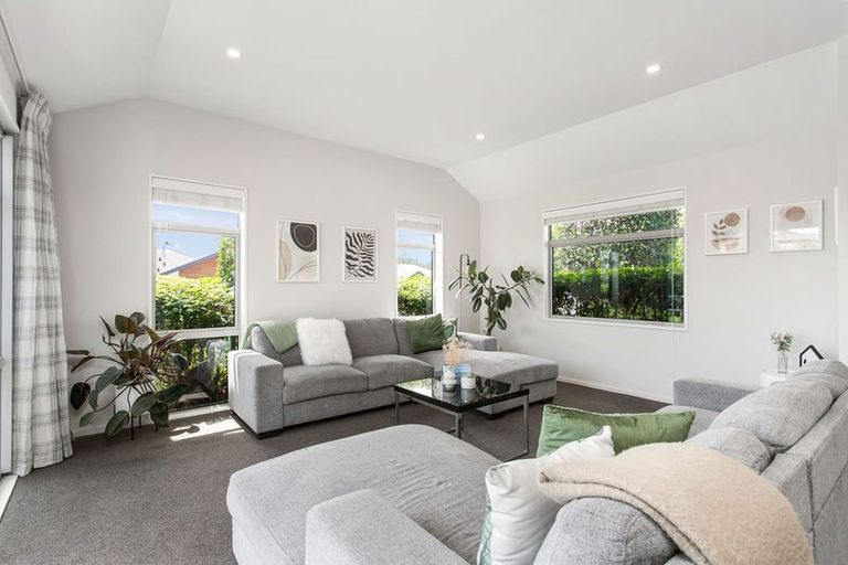 Photo of property in 8 Archrob Avenue, Prebbleton, 7604