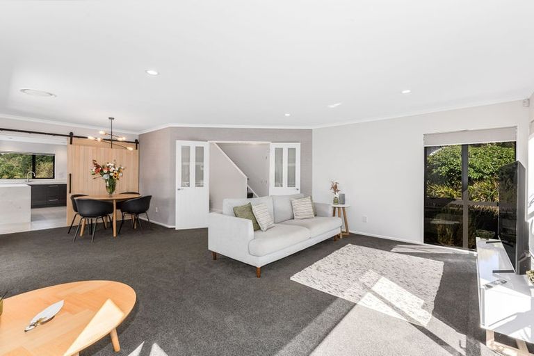 Photo of property in 59 Te Puia Drive, Aotea, Porirua, 5024