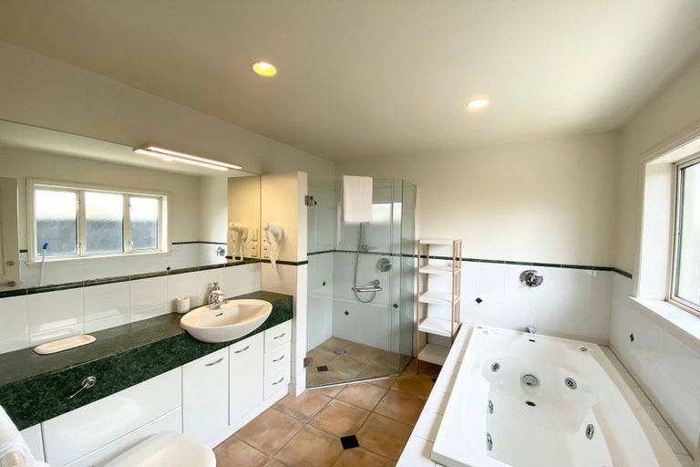 Photo of property in 25 Jane Deans Close, Riccarton, Christchurch, 8011