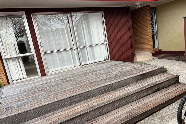 Photo of property in 39a Butley Drive, Farm Cove, Auckland, 2012