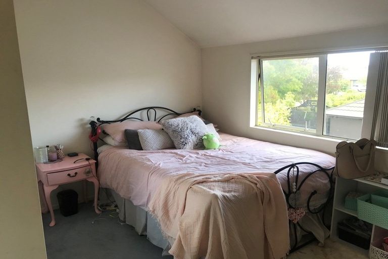 Photo of property in 36 Berkshire Drive, Avonhead, Christchurch, 8042