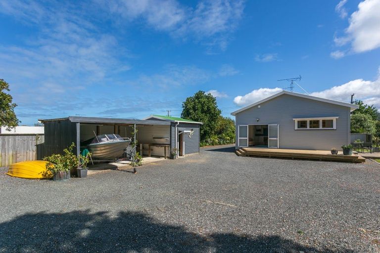 Photo of property in 12 Whangapoua Sh25 Road, Coromandel, 3506