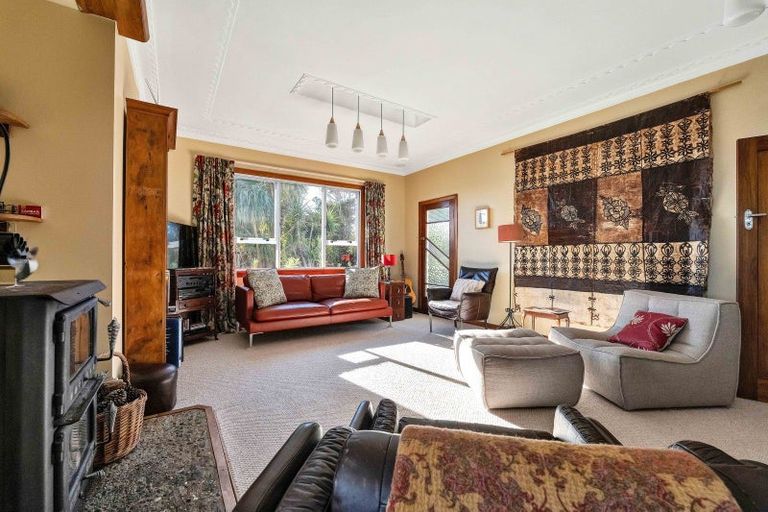 Photo of property in 7091 South Road, Warea, New Plymouth, 4381