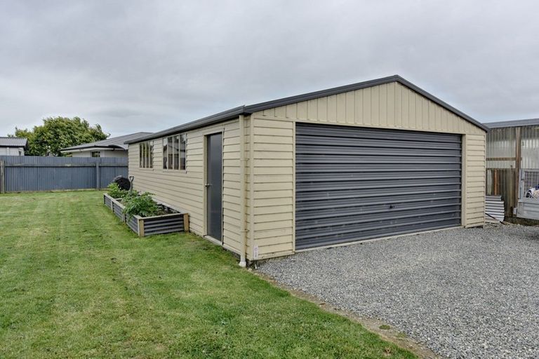 Photo of property in 19 Charlton Road, Gore, 9710