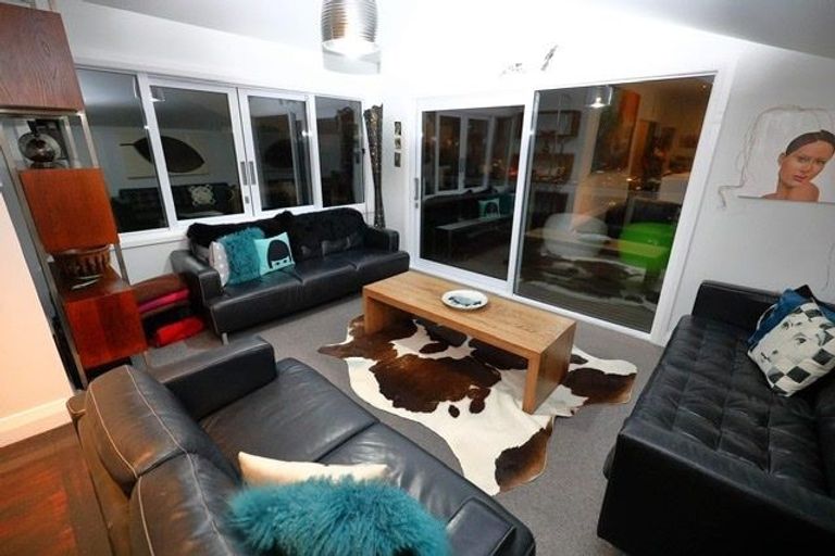 Photo of property in 44 Mortimer Terrace, Aro Valley, Wellington, 6021