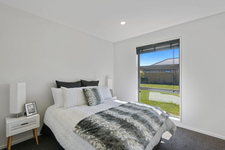 Photo of property in 29 Navy Loop, Rolleston, 7614