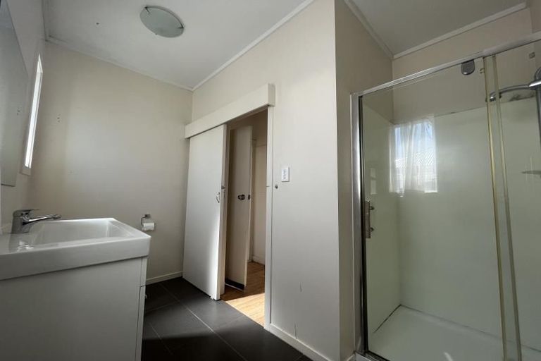 Photo of property in 16 Norana Avenue, Favona, Auckland, 2024