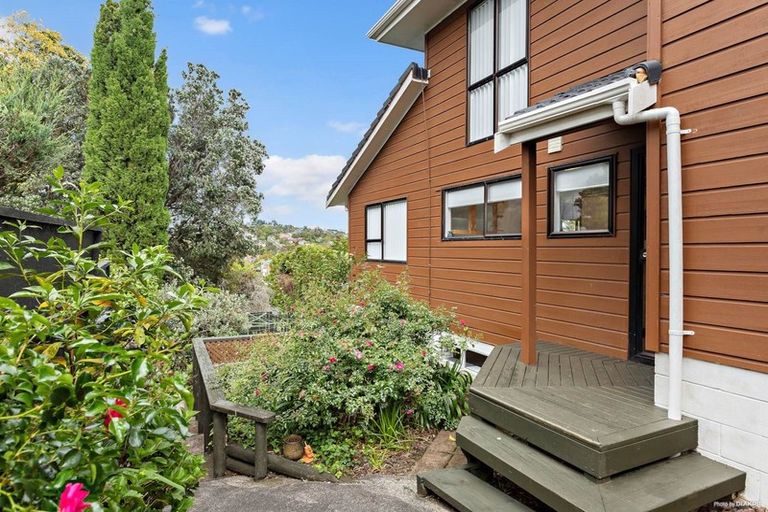 Photo of property in 54 Edgeworth Road, Glenfield, Auckland, 0629