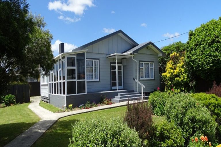 Photo of property in 78 Queen Street West, Levin, 5510