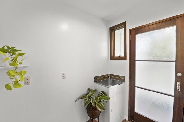 Photo of property in 1/42a Saint Martins Road, Saint Martins, Christchurch, 8022