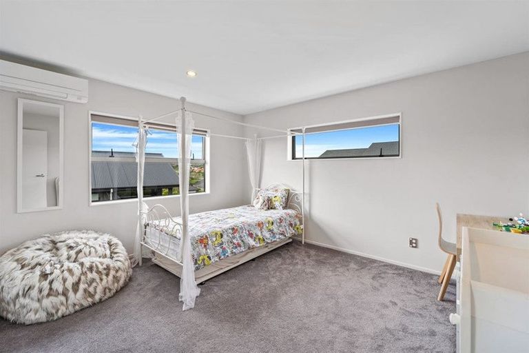 Photo of property in 18 Bella Vista Drive, Gulf Harbour, Whangaparaoa, 0930