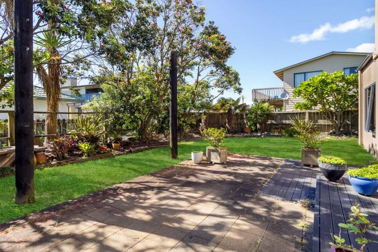 Photo of property in 126 Bream Bay Drive, Ruakaka, 0116