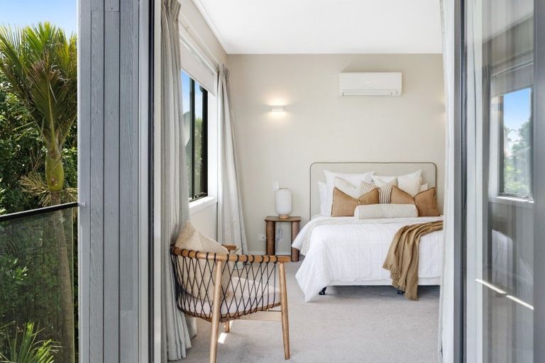 Photo of property in 32c Devon Road, Bucklands Beach, Auckland, 2012