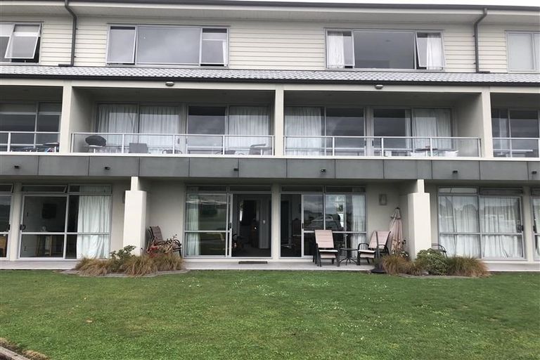 Photo of property in 2/300 Lake Terrace, Two Mile Bay, Taupo, 3330