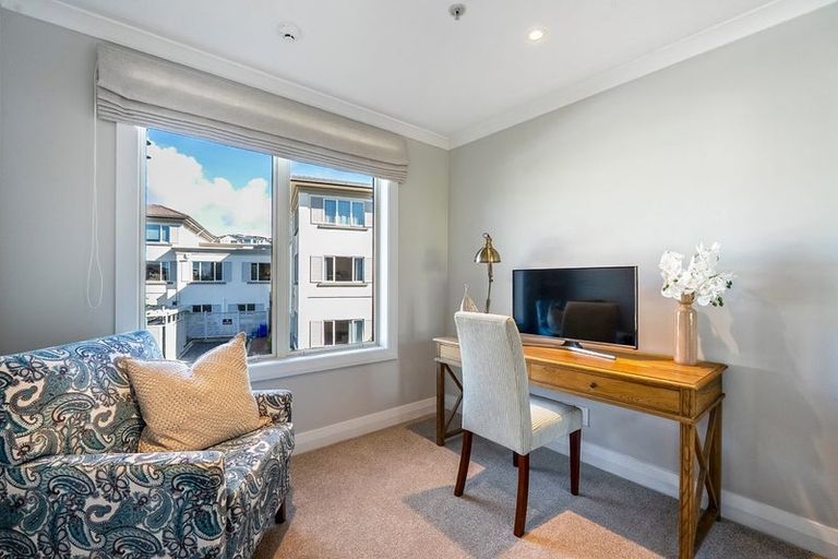 Photo of property in 14/30 Ambassador Glade, Orewa, 0931