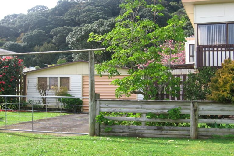 Photo of property in 4 Sarjants Road, Te Puru, Thames, 3575
