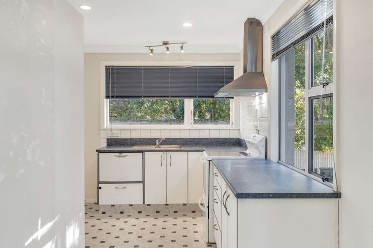 Photo of property in 1 Berkley Place, Awapuni, Palmerston North, 4412