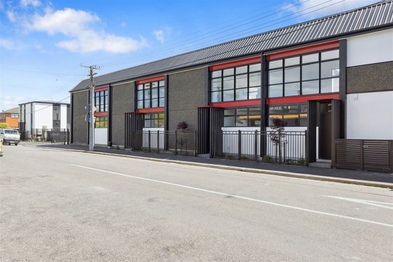 Photo of property in 2/91 Avalon Street, Richmond, Christchurch, 8013