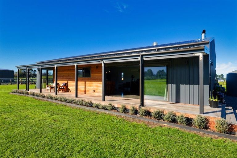 Photo of property in 12 Te Ao Wharepapa Lane, Peketa, Kaikoura, 7373