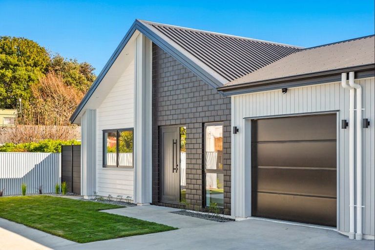 Photo of property in 11d Gordon Place, Levin, 5510