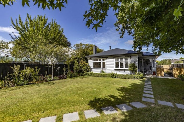 Photo of property in 83 Ayers Street, Rangiora, 7400