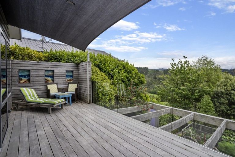 Photo of property in 114 Te Pamahue Drive, Whangamata, 3620