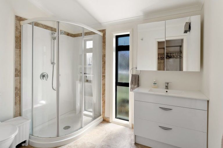 Photo of property in 4 Captain Wood Avenue, Whitianga, 3510