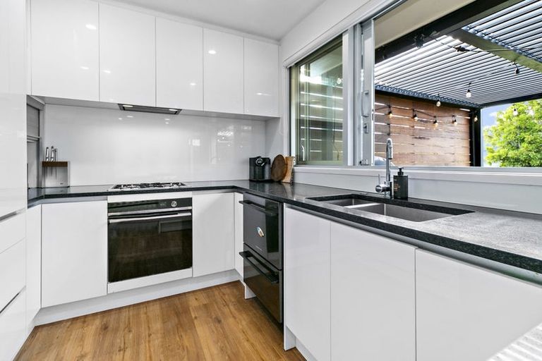 Photo of property in 53 Gordon Avenue, Forrest Hill, Auckland, 0620