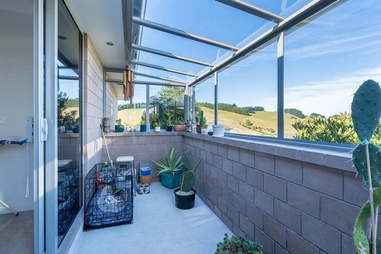 Photo of property in 329 Highcliff Road, Highcliff, Dunedin, 9013