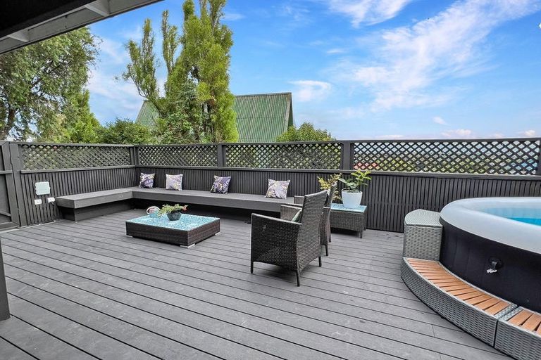 Photo of property in 26 Brian Crescent, Stanmore Bay, Whangaparaoa, 0932