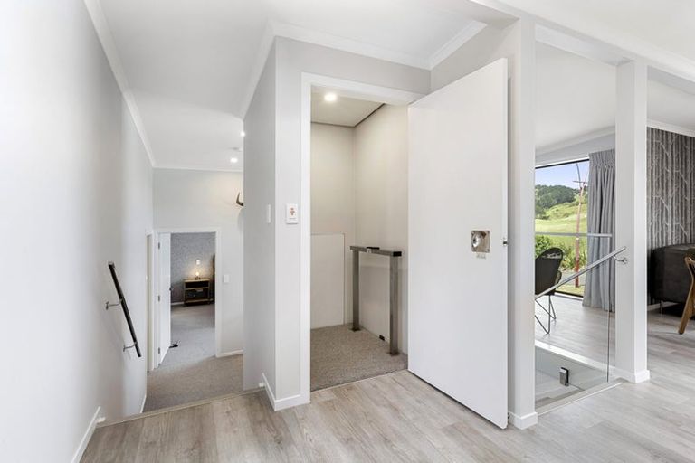 Photo of property in 14 Robertson Street, Raglan, 3225