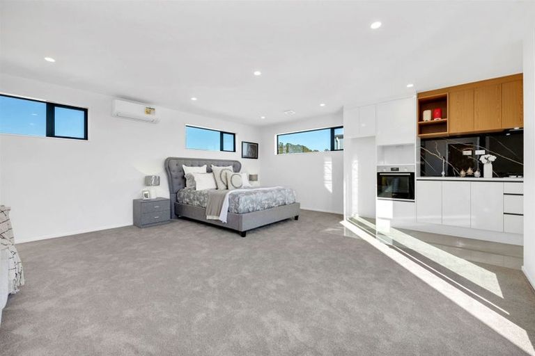 Photo of property in 24 John Gray Street, Papakura, 2110