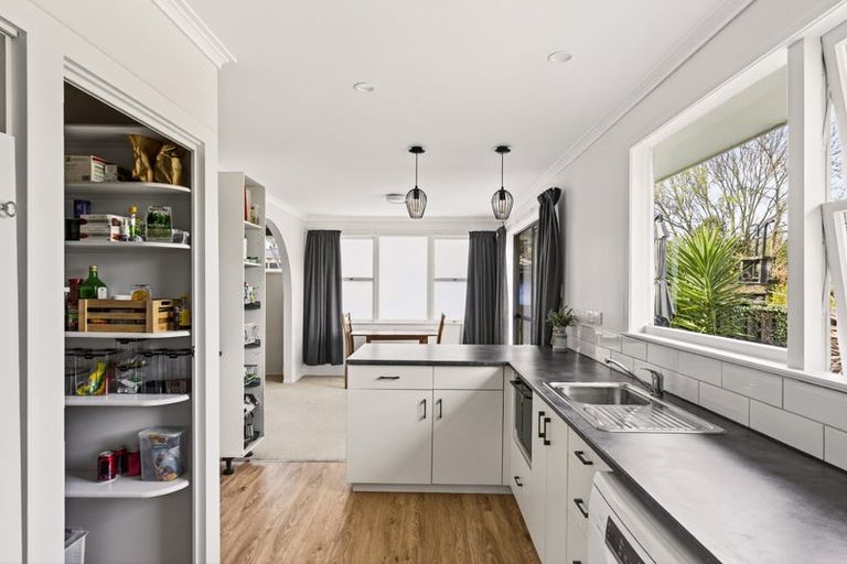 Photo of property in 16 Seymour Road, Inner Kaiti, Gisborne, 4010