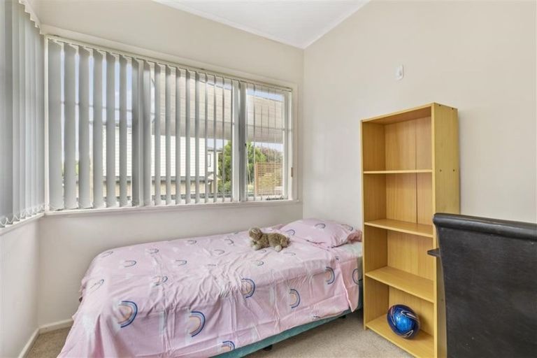 Photo of property in 102 Wallace Road, Papatoetoe, Auckland, 2025