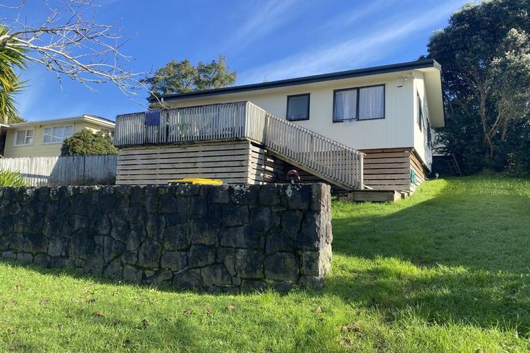 Photo of property in 65 Sunline Avenue, Massey, Auckland, 0614