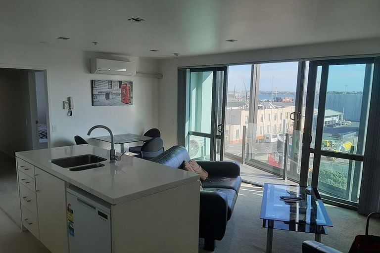 Photo of property in The Docks Apartments, 524/8 Dockside Lane, Auckland Central, Auckland, 1010