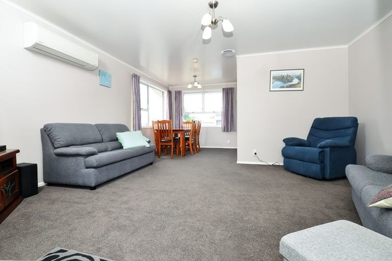 Photo of property in 1 Glamis Avenue, Dinsdale, Hamilton, 3204