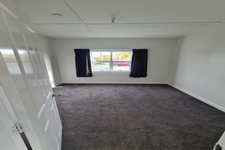 Photo of property in 56 Brooklyn Road, Carterton, 5713