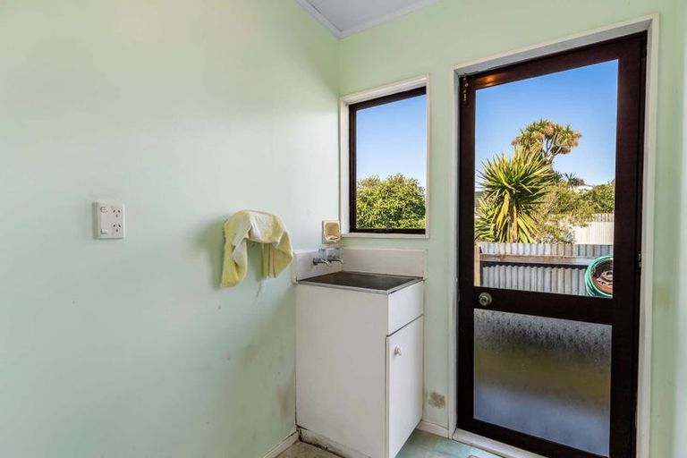 Photo of property in 3 Ruanui Street, Himatangi Beach, Foxton, 4891