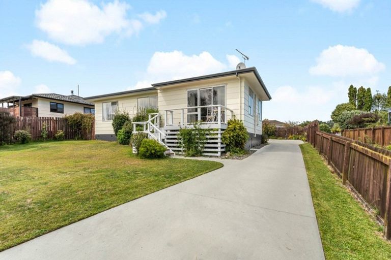 Photo of property in 14 Wairoa Place, Tokoroa, 3420