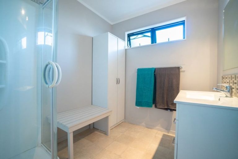 Photo of property in 15 Charles Cross Street, Longburn, Palmerston North, 4412