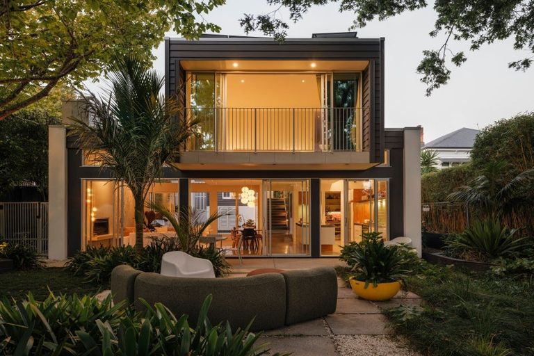 Photo of property in 13 Dexter Avenue, Mount Eden, Auckland, 1024