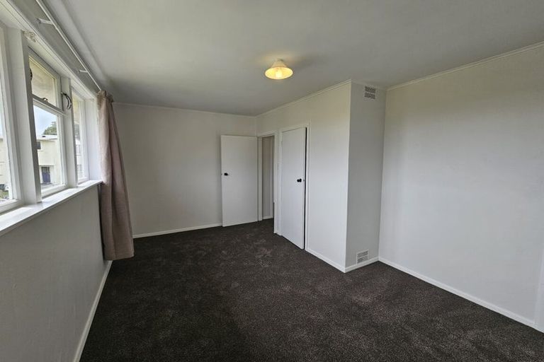 Photo of property in 121 Hampshire Street, Cannons Creek, Porirua, 5024