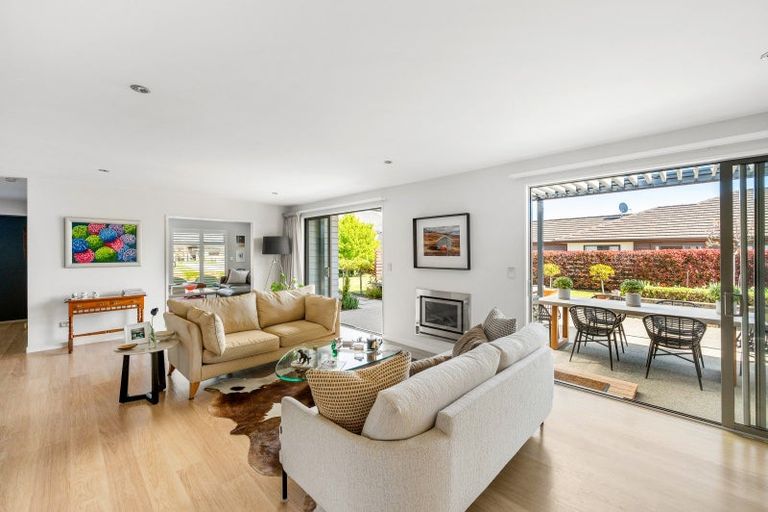 Photo of property in 4 Sunnyside Lane, Wanaka, 9305