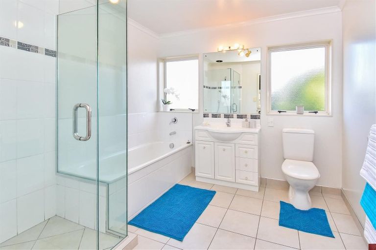 Photo of property in 8 Lime Crescent, Papakura, 2110