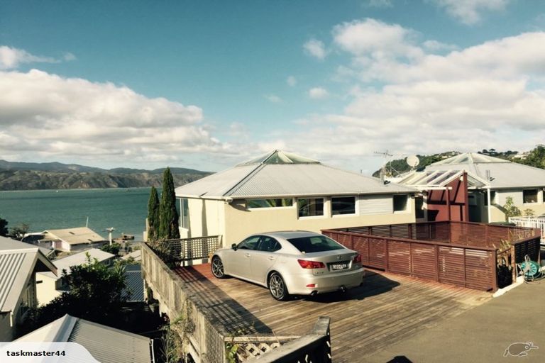 Photo of property in 90b Awa Road, Seatoun, Wellington, 6022