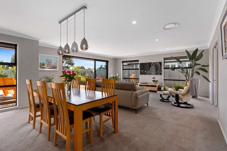 Photo of property in 10 Alexandrina Street, Marshland, Christchurch, 8083