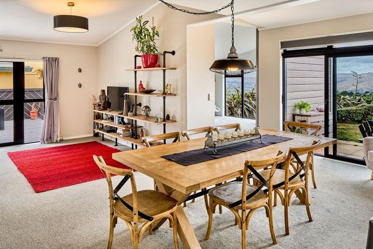 Photo of property in 16 Doncaster Terrace, Ascot Park, Porirua, 5024