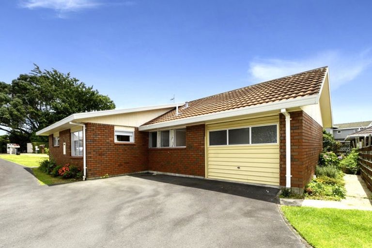 Photo of property in 43 Strathmore Street, Matua, Tauranga, 3110